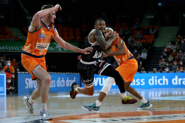 巴赫参观了 巴赫参观了