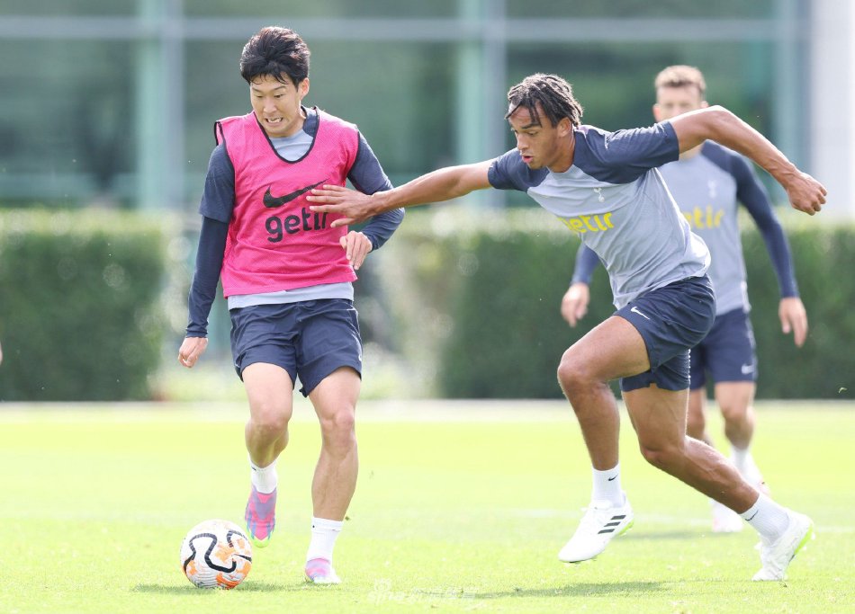 镑签下莱比 镑签下莱比