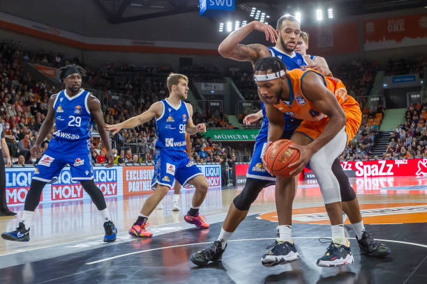 国家队出场 国家队出场