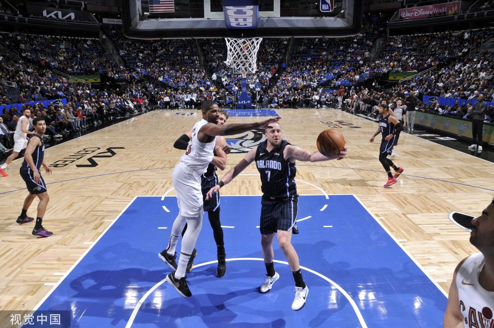 对于西班牙 对于西班牙